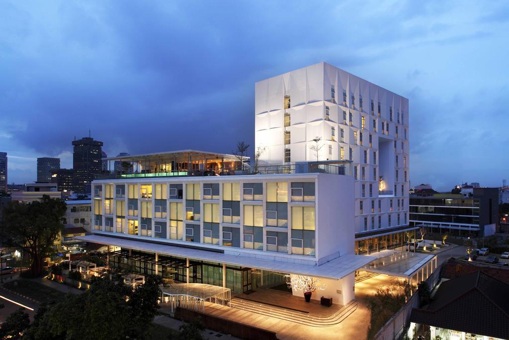 Morrissey Hotel Джакарта Екстериор снимка